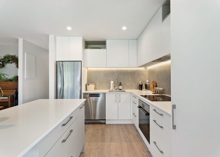  at 16F Cradock Street, Avondale, Auckland City, Auckland