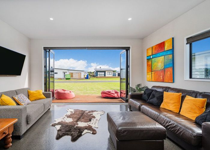  at 5 Navigation Drive, Cooks Beach, Thames-Coromandel, Waikato