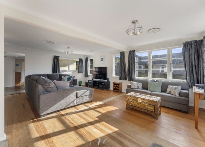  at 5 Prouse Grove, Silverstream, Upper Hutt