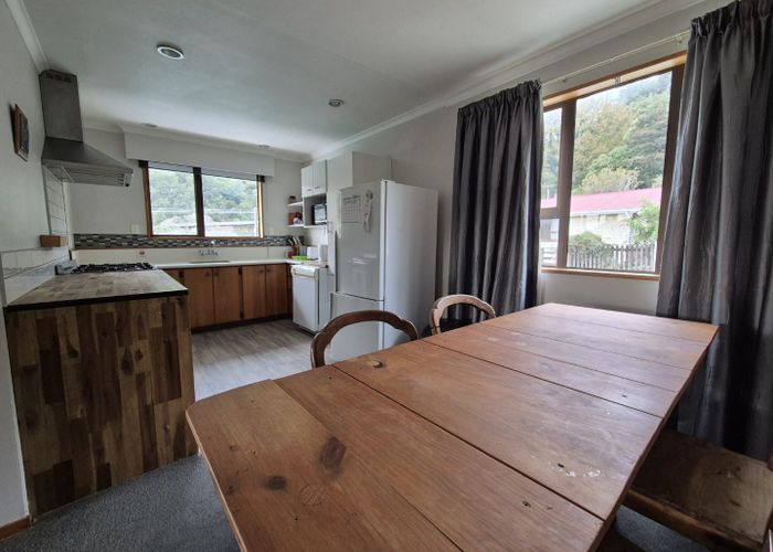  at 73 Devon Street, Picton, Marlborough, Marlborough