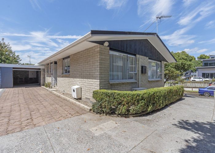  at 10 Waterloo Place, Westown, New Plymouth, Taranaki