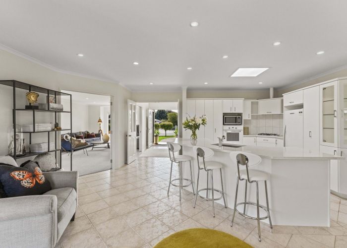  at 2 Fairview Terrace, Waipahihi, Taupo, Waikato