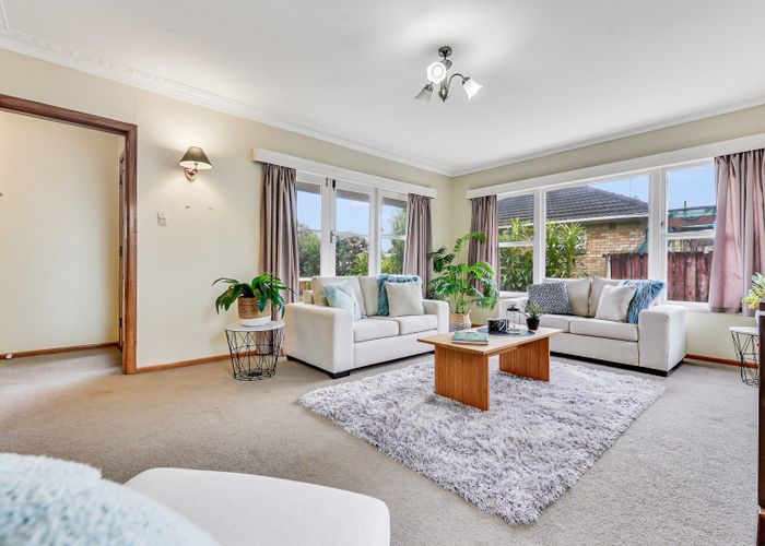  at 54 Heath Street, St Andrews, Hamilton