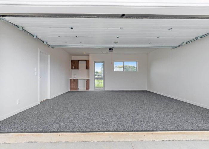  at 10 Paku Lane, Mount Wellington, Auckland City, Auckland