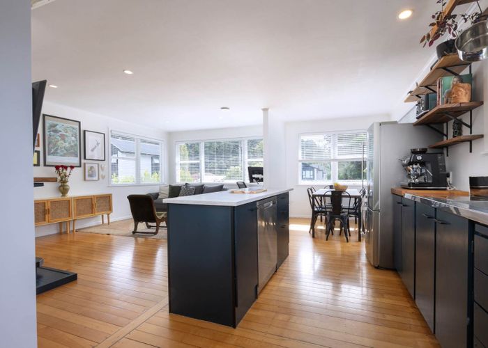  at 23 Lowtherhurst Road, Massey, Waitakere City, Auckland