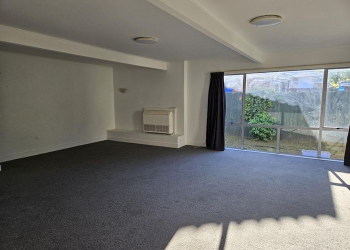  at 2/168 Yaldhurst Road, Sockburn, Christchurch City, Canterbury