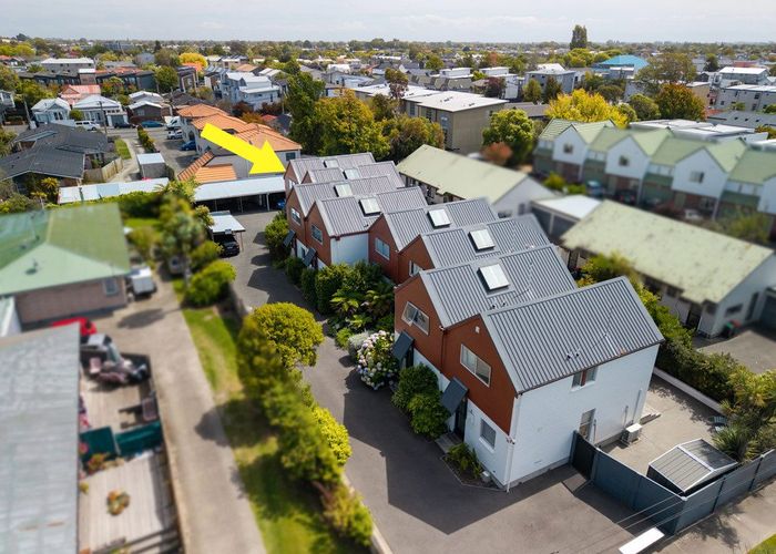  at 8/17 Geraldine Street, Edgeware, Christchurch