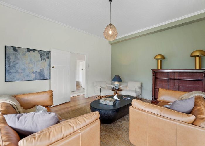  at 24 Ngarahana Avenue, Paremoremo, Auckland