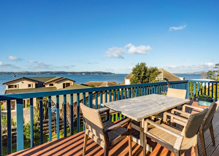  at 58 Spinnaker Drive, Te Atatu Peninsula, Auckland