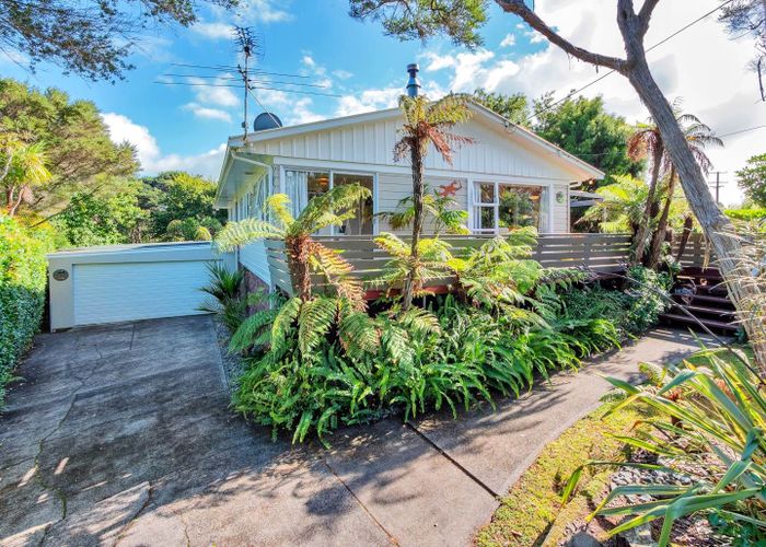  at 41 Kitewaho Road, Swanson, Auckland