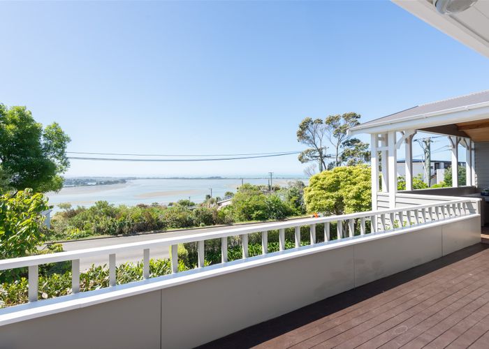  at 52 St Andrews Hill Road, Mount Pleasant, Christchurch