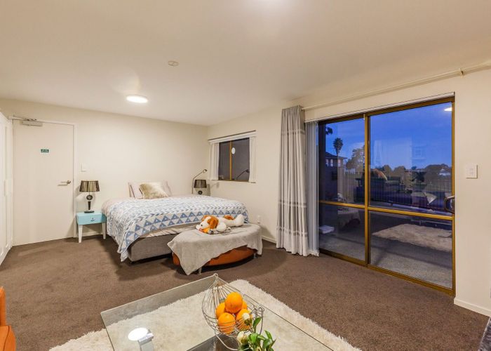  at 112A Sartors Ave, Browns Bay, North Shore City, Auckland