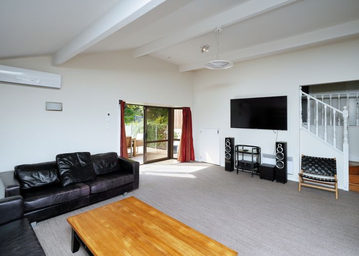  at 2 Cannon Hill Crescent, Mount Pleasant, Christchurch