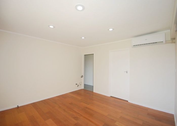  at 8/644 Pakuranga Road, Highland Park, Auckland