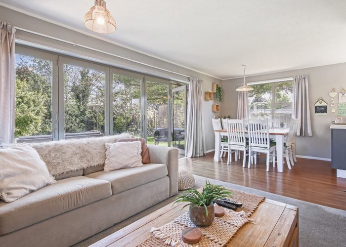  at 19 Jenkins Avenue, Redwood, Christchurch