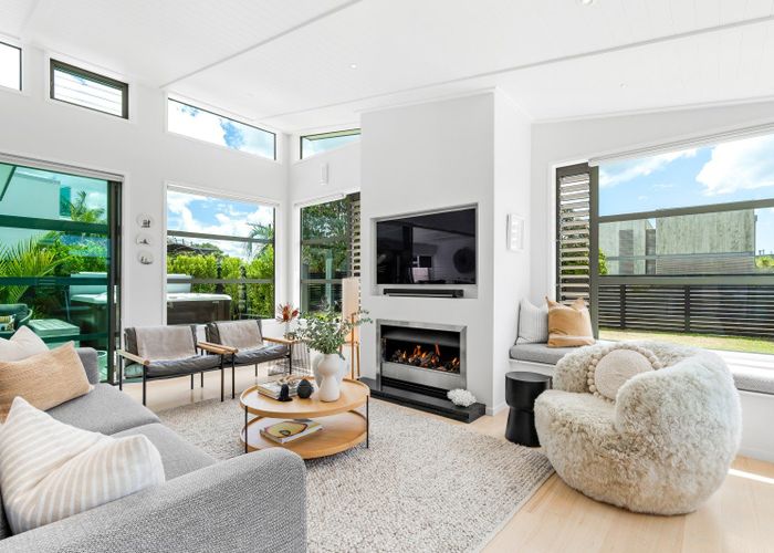 Recently sold 12 Kokopu Street, Omaha homes.co.nz