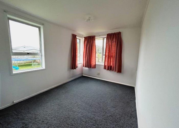  at 16 James Henry Crescent, Huntly, Huntly