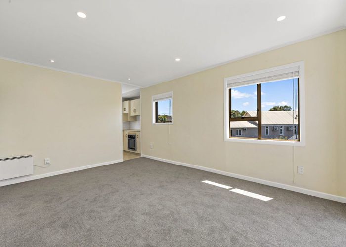  at 4/203 Riddell Road, Glendowie, Auckland City, Auckland