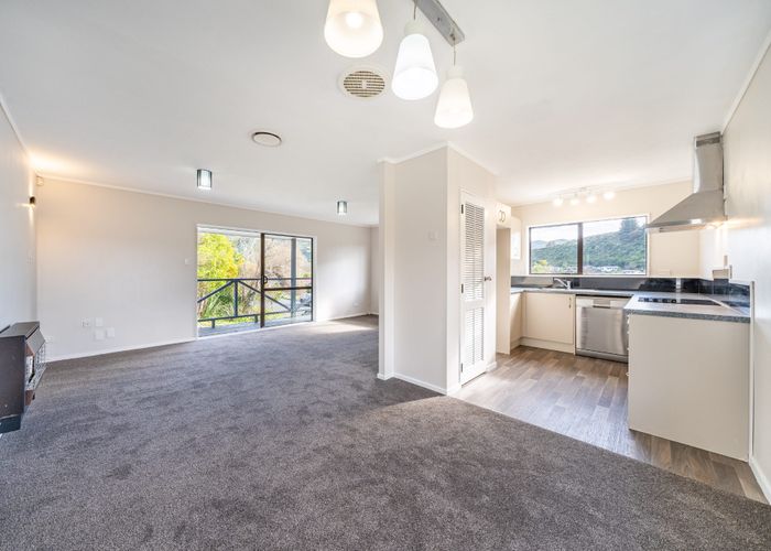  at 7 Jasper Grove, Birchville, Upper Hutt, Wellington