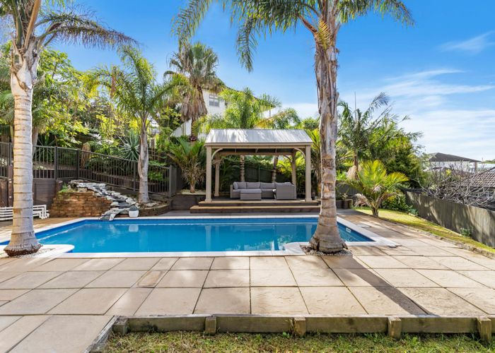  at 21 Kotanui Avenue, Army Bay, Whangaparaoa