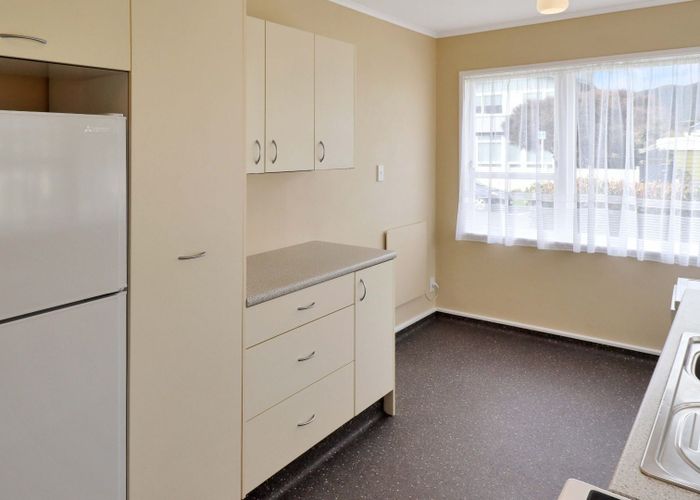  at 71 Wai-iti Crescent, Woburn, Lower Hutt, Wellington