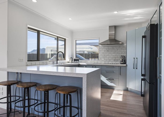  at 58 Missy Crescent, Mount Pisa