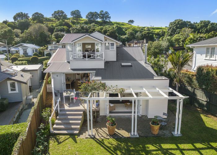  at 26 Jubilee Avenue, Devonport, Auckland