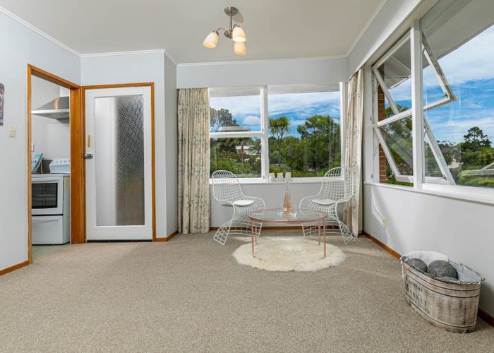  at 2/6 Palawan Place, Torbay, Auckland