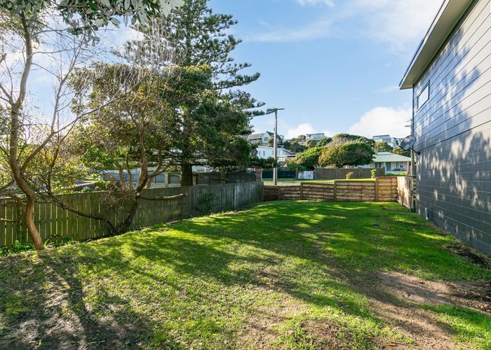  at 5/20 Bay Drive, Titahi Bay, Porirua