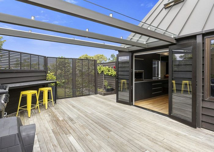  at 18 Estuary Crescent, Fairfield, Dunedin, Otago