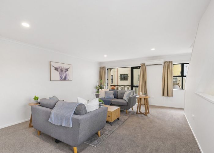  at 83A Hill Street, Thorndon, Wellington