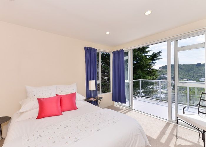  at 71 Nevay Road, Miramar, Wellington