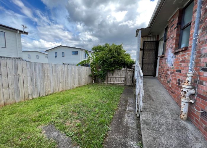  at 2/65 Astley Avenue, New Lynn, Auckland