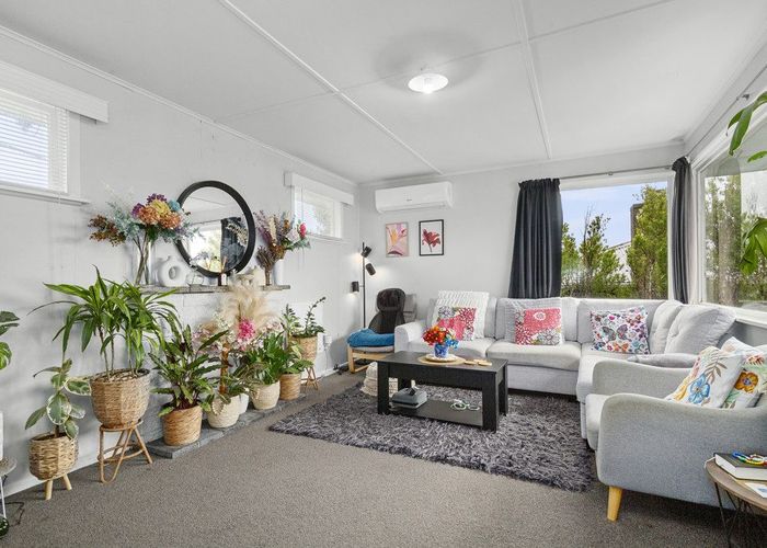  at 21 Barclay Street, Newlands, Wellington, Wellington