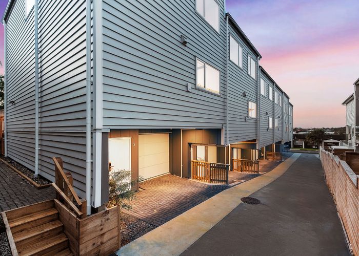  at 5E Liston Street, Northcote, North Shore City, Auckland