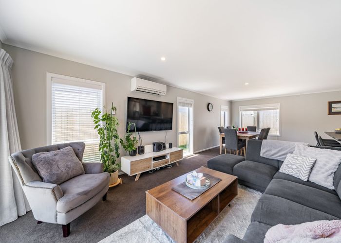  at 27 Brian Hughes Road, Wainuiomata, Lower Hutt, Wellington
