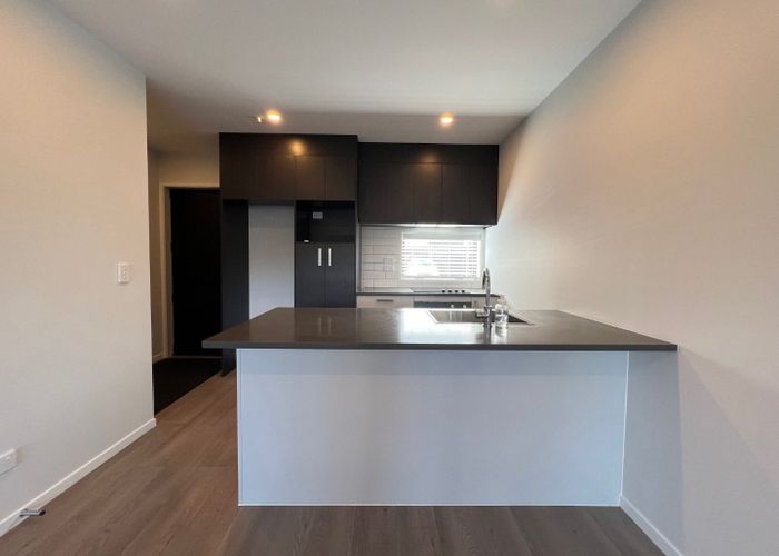  at 7 Whati Lane, Henderson, Waitakere City, Auckland