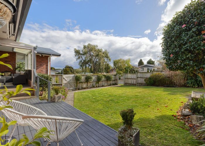  at 14 Regent Street, Brookfield, Tauranga