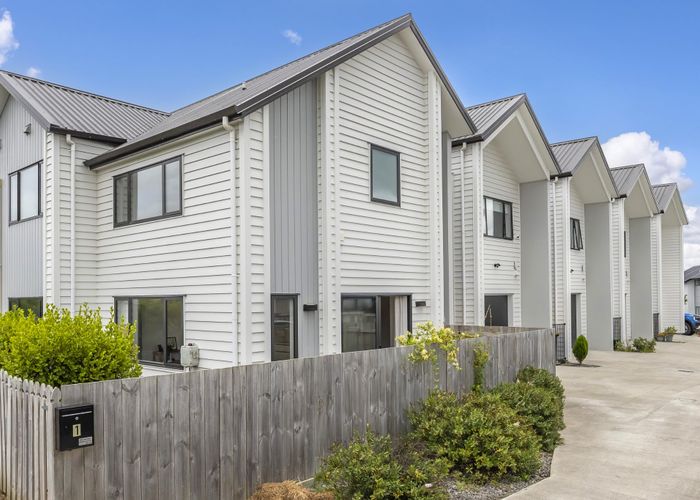  at 1 Papa Orchard Drive, Kumeu, Rodney, Auckland