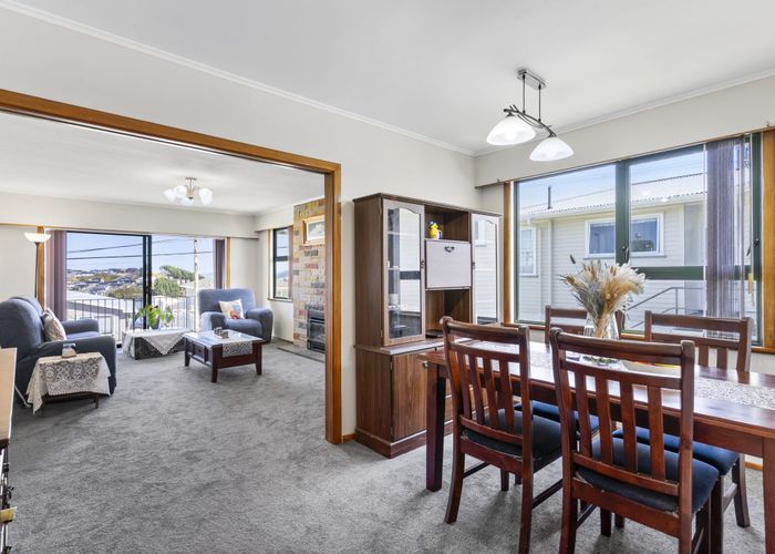  at 22 Cotswold Crescent, Newlands, Wellington, Wellington