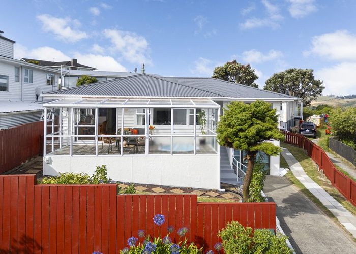  at 10 Erris Street, Johnsonville, Wellington, Wellington
