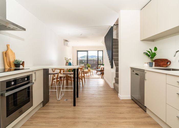  at 3/32 Kaihuia Street, Northland, Wellington, Wellington