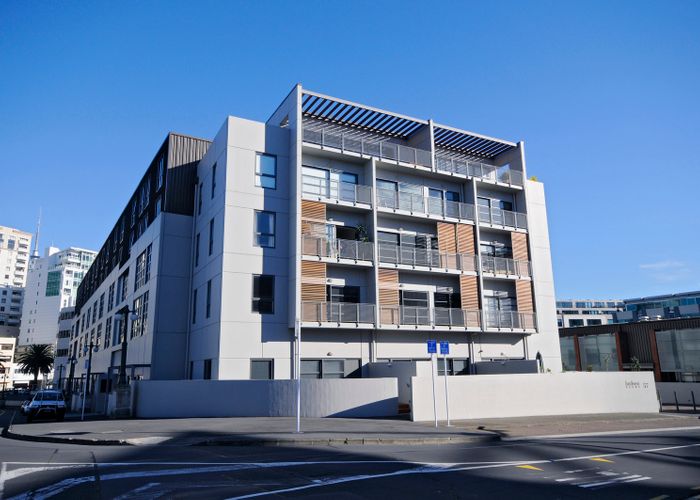  at 114/57 Mahuhu Crescent, Auckland Central, Auckland