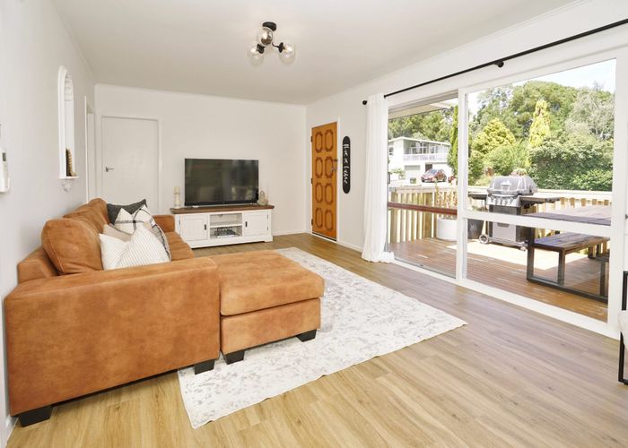  at 32 Resthill Crescent, Glenview, Hamilton