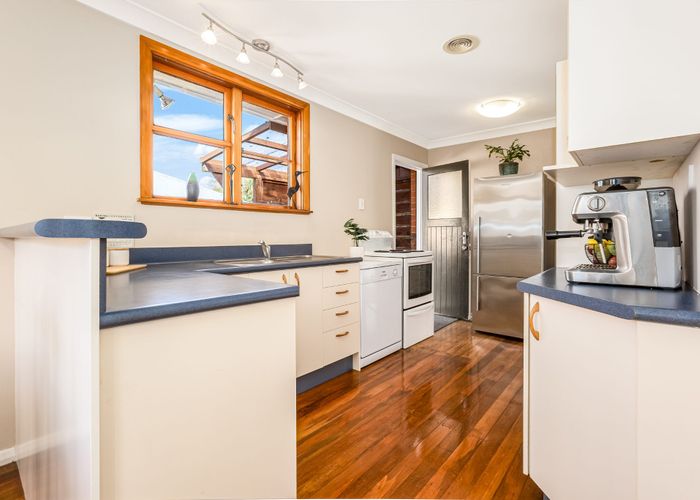  at 256 Oxford Terrace, Avalon, Lower Hutt, Wellington