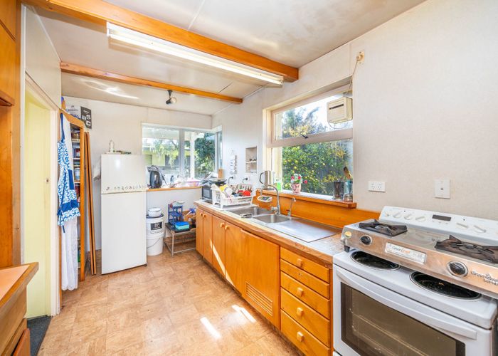  at 180 Tramway Road, Enderley, Hamilton, Waikato