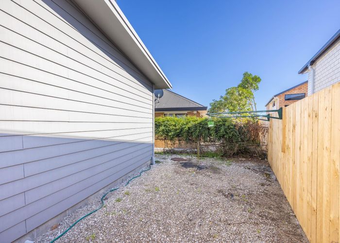  at 37D Jones Crescent, Melville, Hamilton, Waikato