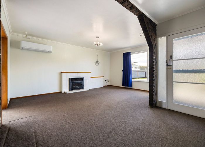  at 10 Rosalind Street, Deanwell, Hamilton, Waikato