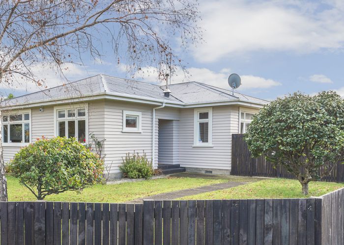  at 81 Limbrick Street, Terrace End, Palmerston North, Manawatu / Whanganui