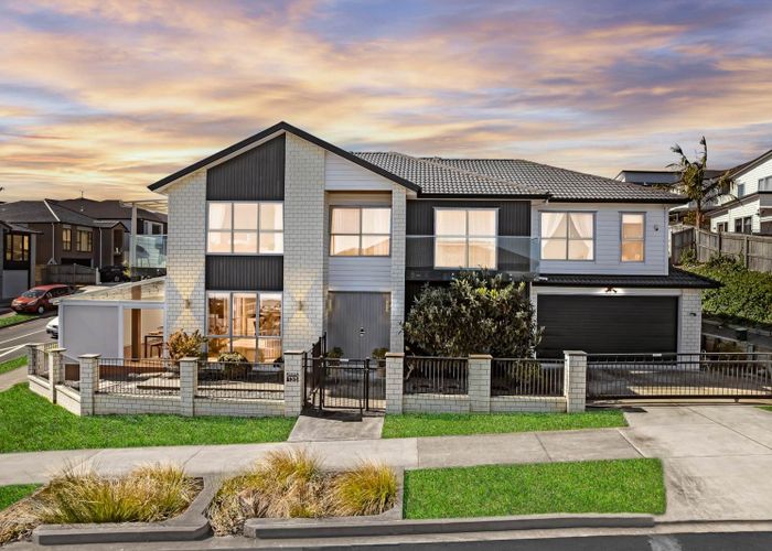  at 135 Argento Avenue, Mission Heights, Manukau City, Auckland